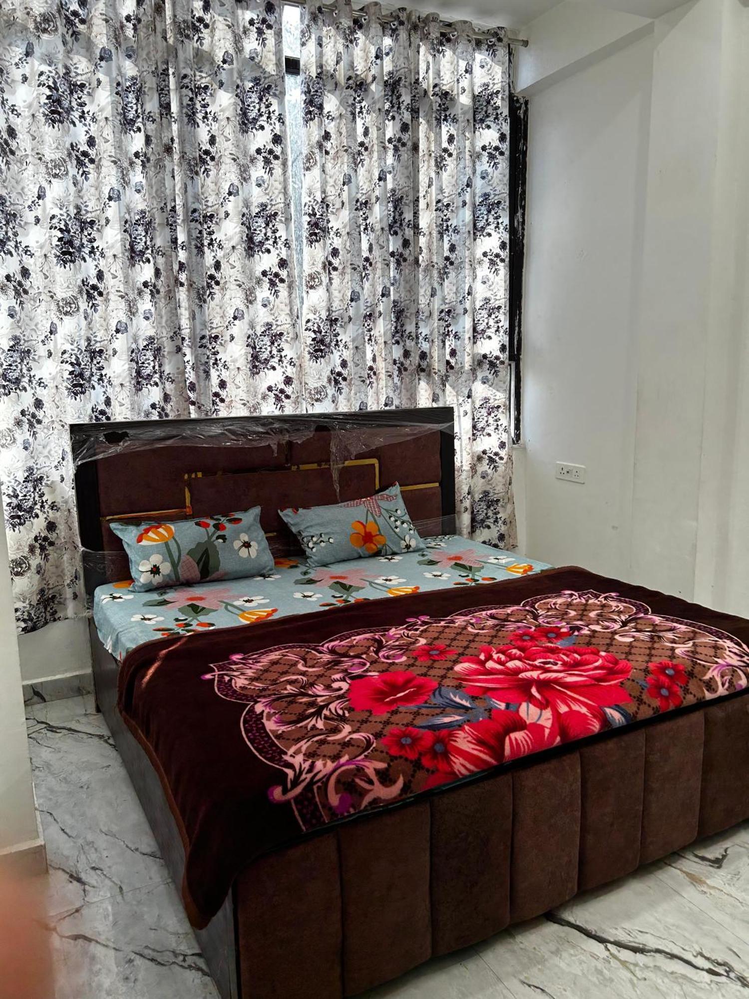 Shri Prabhu Dham Hotel 5*